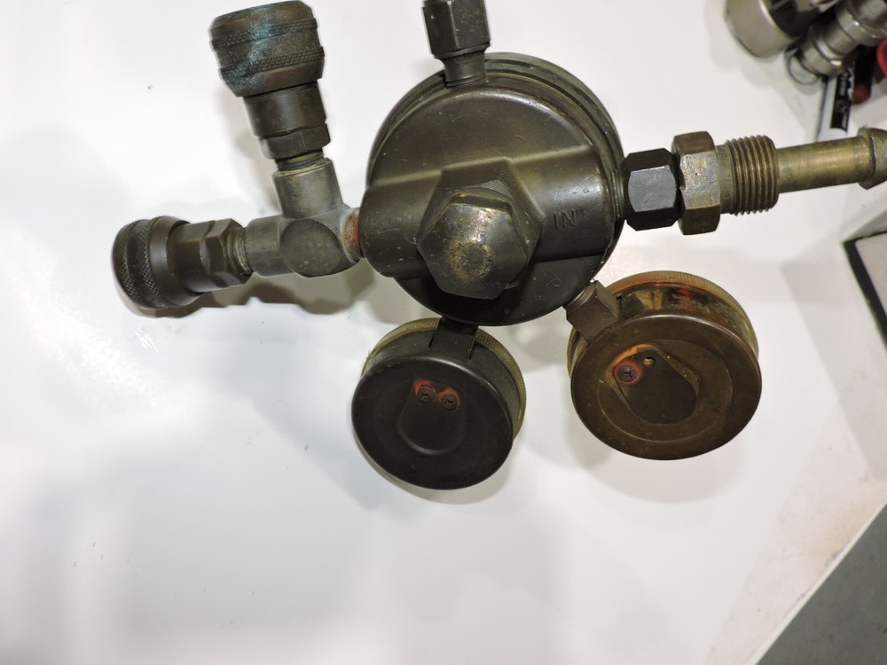 Victor® High flow regulator single outlet Nice