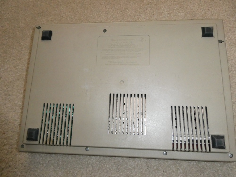 Vintage Texas Instruments TI 99/4A Computer Model PHCOO4A