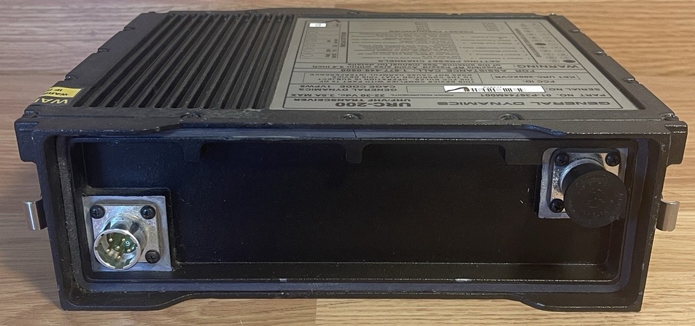 GENERAL DYNAMICS URC-200 VHF/UHF Transceiver Works Fine