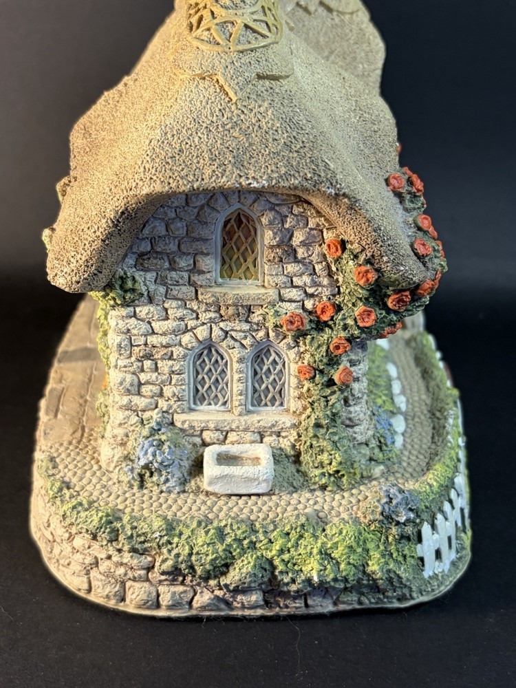 Memory Lane Cottages Quartz Clock Chapel Lodge Peter Tomlins- Needs Battery