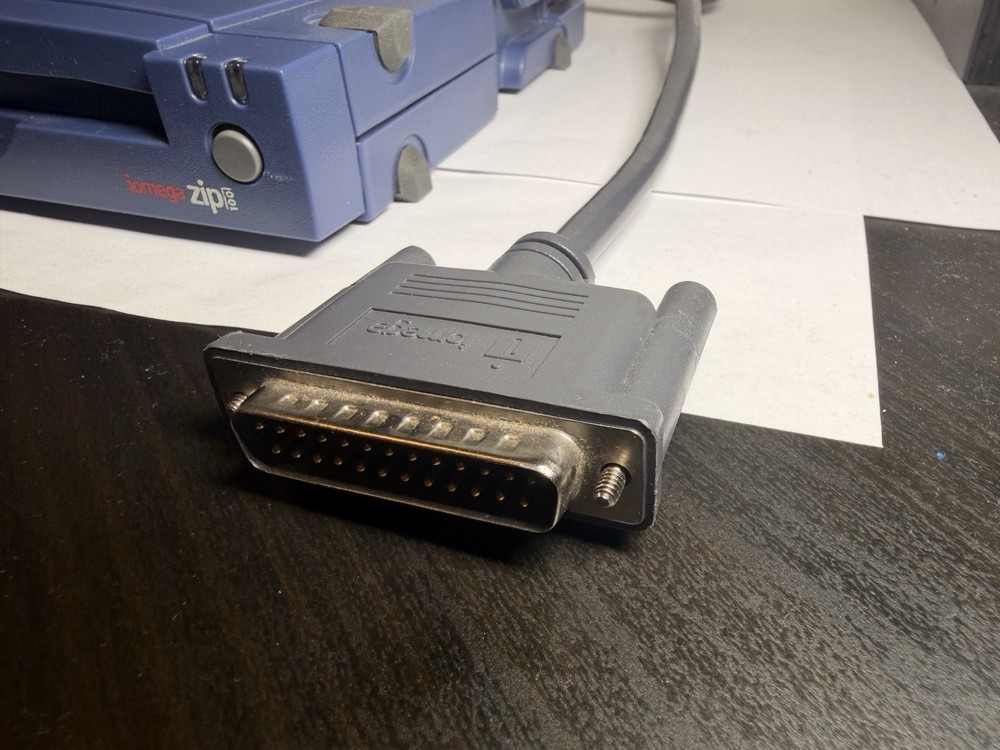 IOMEGA 100 Zip Drive w/ OEM Parallel Port Cable Untested