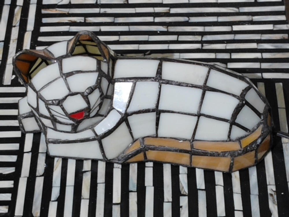 Stained Glass 9"Resting Cat