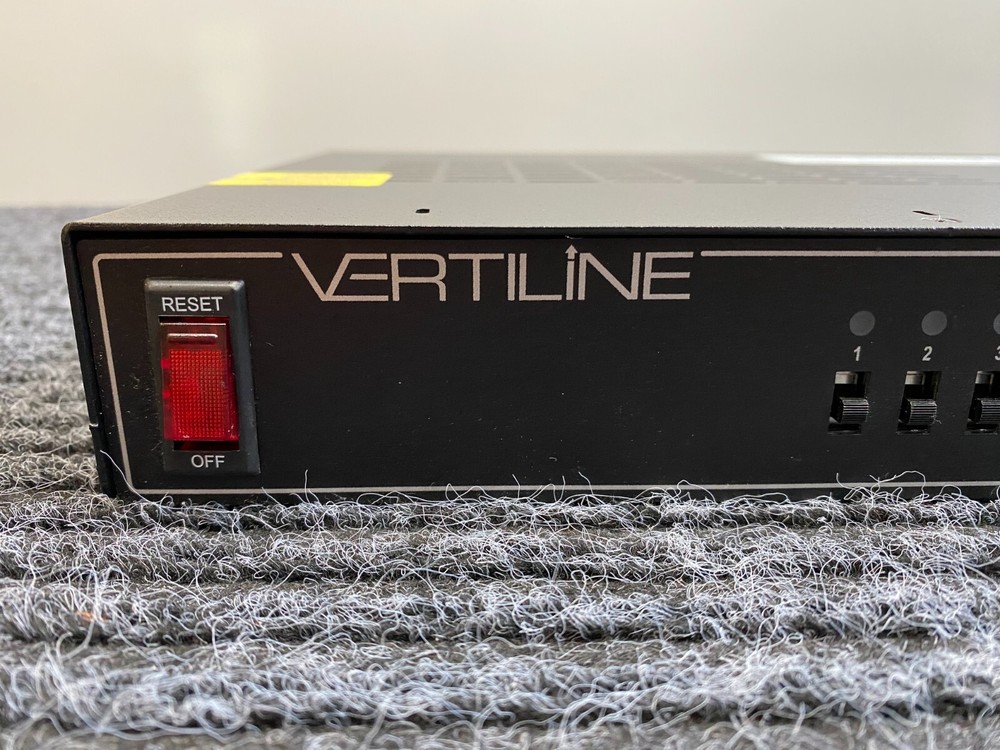Altronix Vertiline 8 DC Rack Mount Power Supply