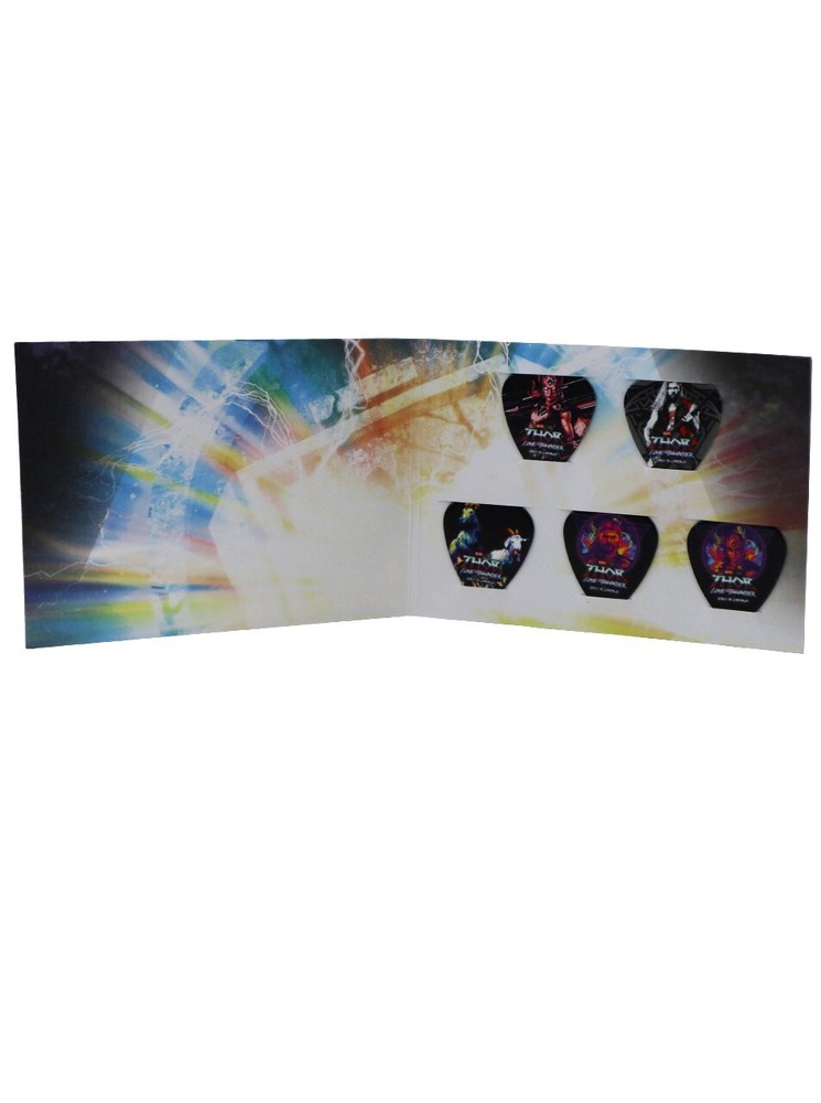 Thor Love And Thunder Promotional Guitar Pics Marvel Studios New