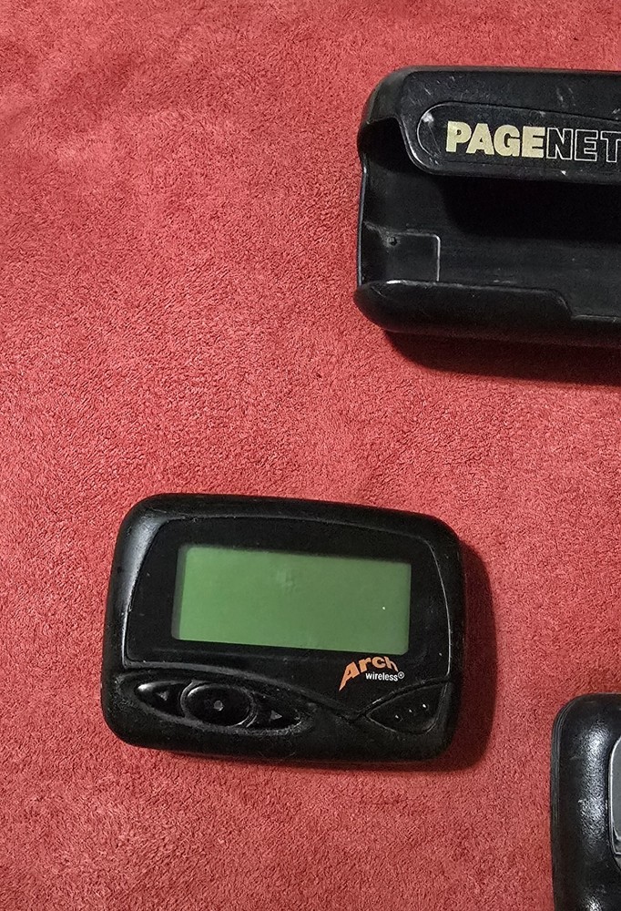 ARCH BEEPER PAGER / 3 PAGERS