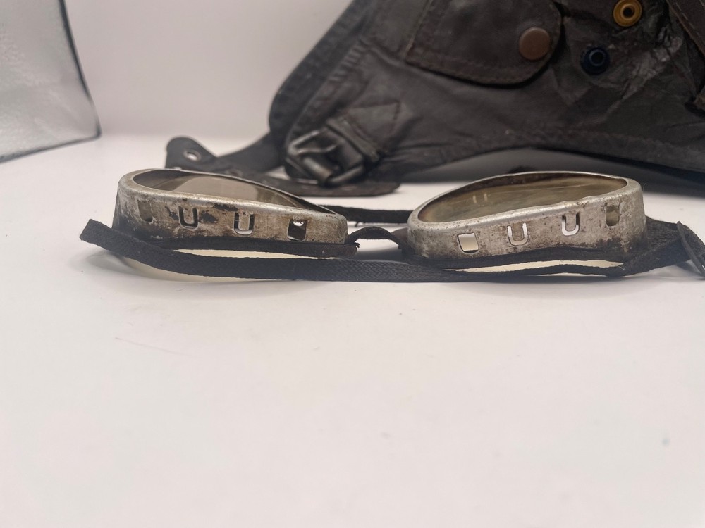 Flying hat WW2 Military leather flying hat and goggles