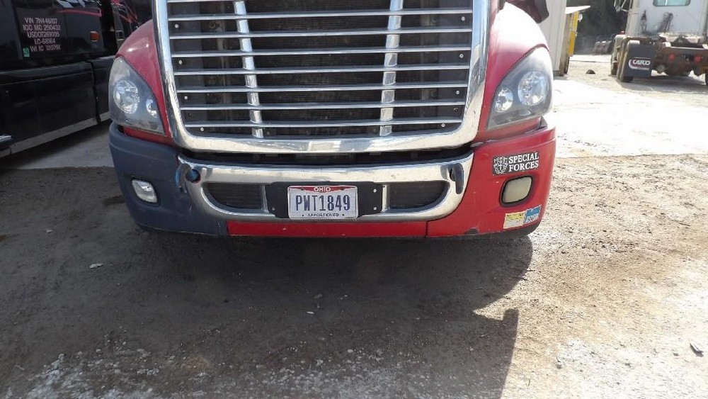 For 2016 FREIGHTLINER CASCADIA 125 BUMPER ,  MN