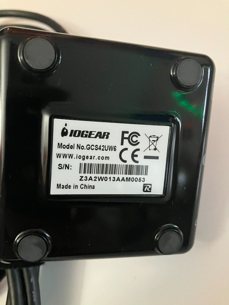 IOGEAR GCS42UW6 2-Ports External KVM switch with USB