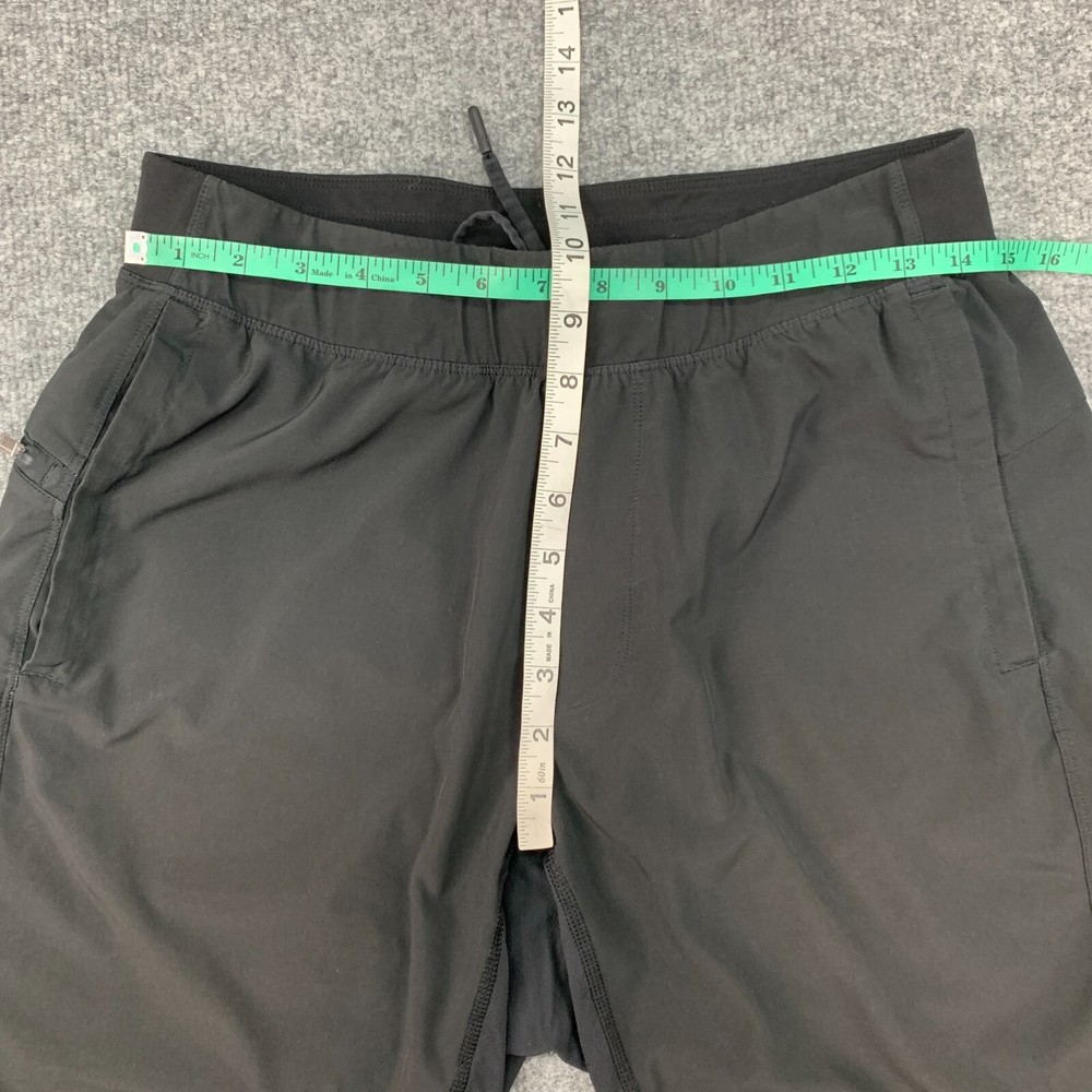 Lululemon Active Short Men M Medium Elastic Drawstring Waist Workout Lined *READ