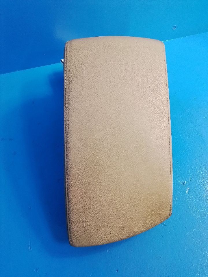 BMW X3 2008 Armrest Tan 2636