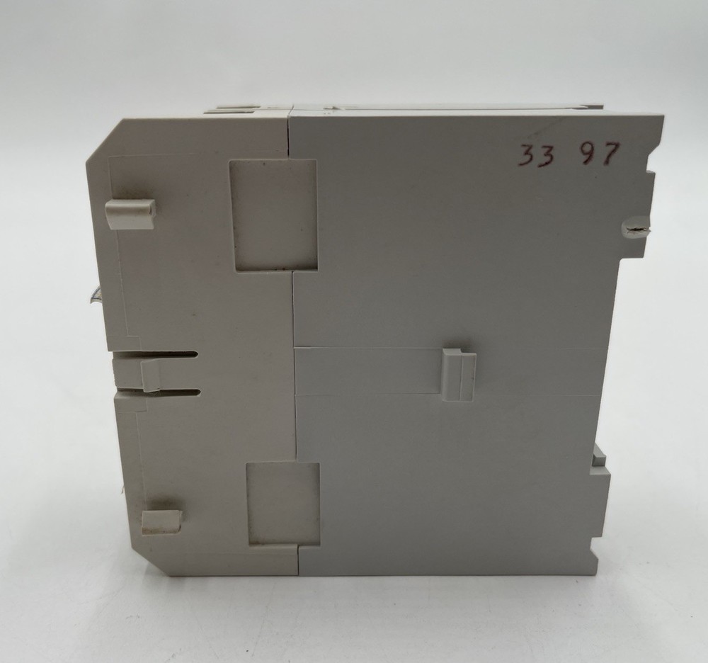 CUTLER HAMMER C320TM3A TIME DELAY RELAY Guaranteed