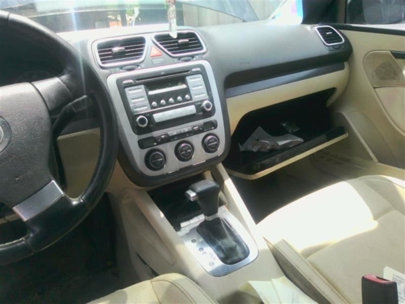Fuse Box Engine Compartment Fits 07-11 VW EOS OEM 1Q0937548