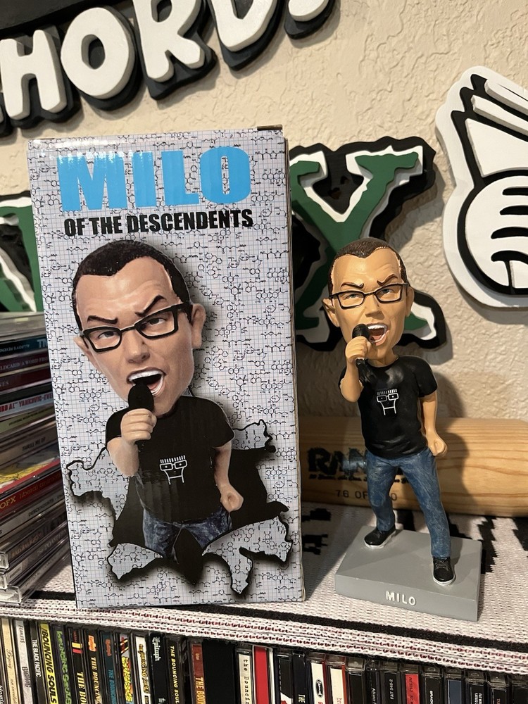Rare Milo Descendents Aggronautix Throbblehead Bobblehead