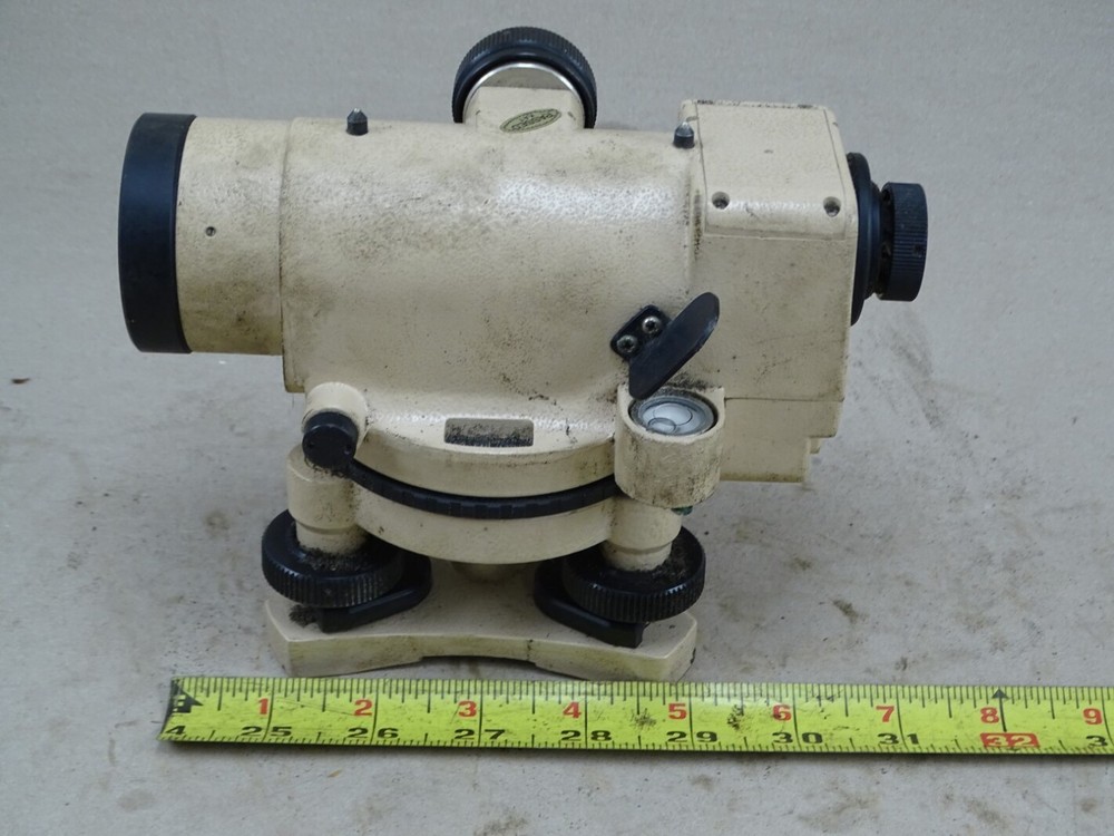 David White Automatic Level w/ Case , AL8-22M