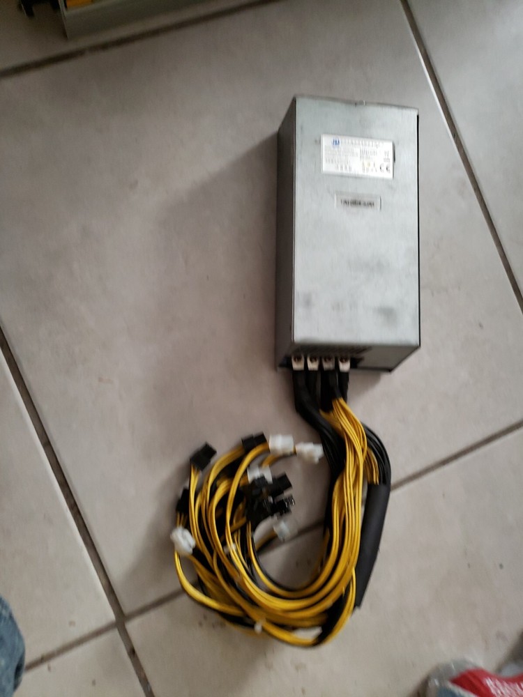 Bitmain Antminer S9 Hydro 18TH/s