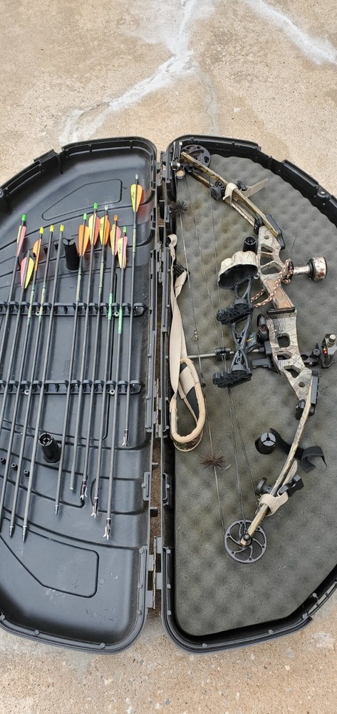 Alpine Stealth Force Compound Bow