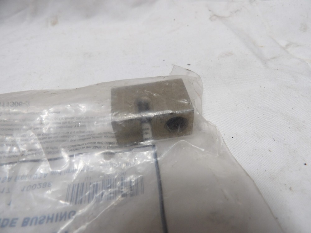 Lincoln Magnum Slide Bushing 9ST10587