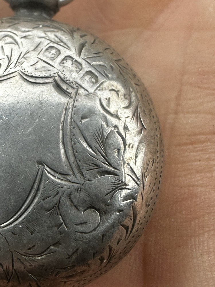 Antique Solid Silver Hallmarked Sovereign Single Side Opening Case