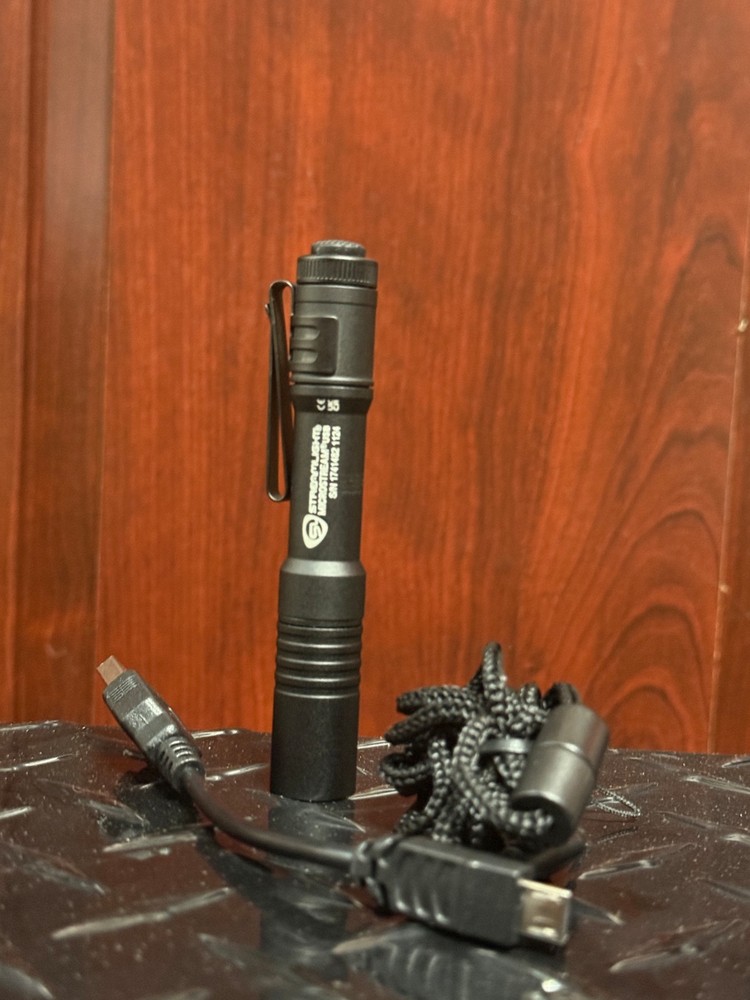 Streamlight MicroStream Light Ultra-Compact LED Flashlight