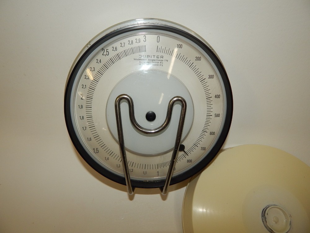 Vintage Jupiter Folding Kitchen Scale