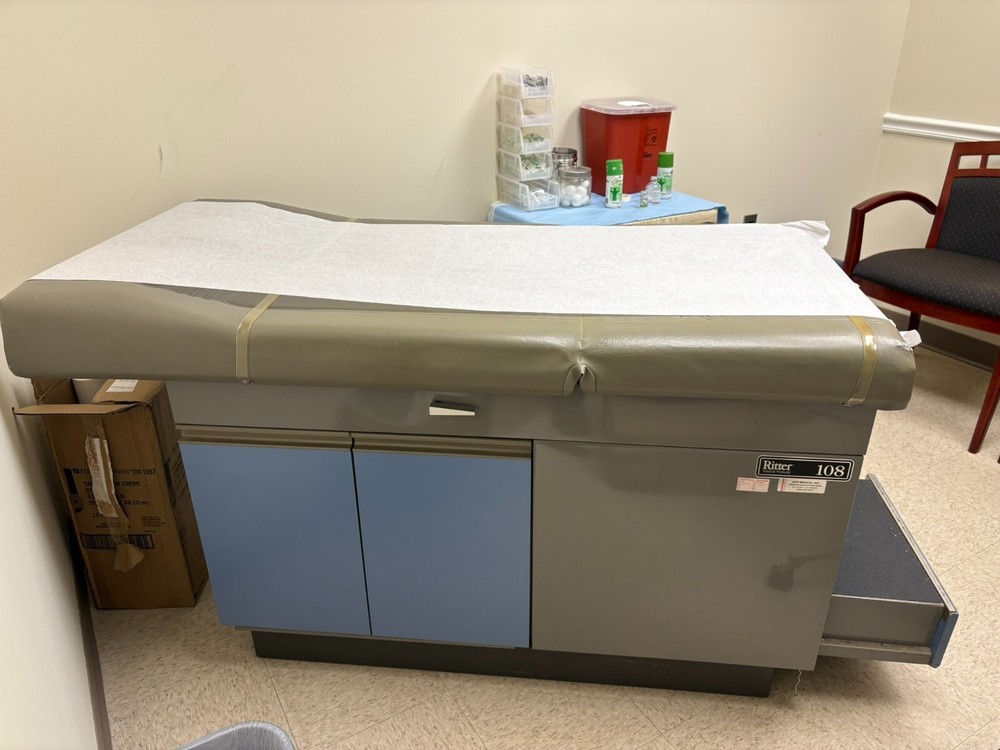 Used Ritter 108 Medical Exam Table