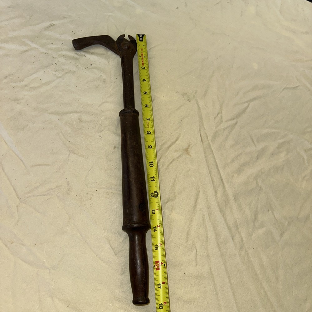 Antique Cast Iron Slide Hammer Nail Puller ~ Unbranded
