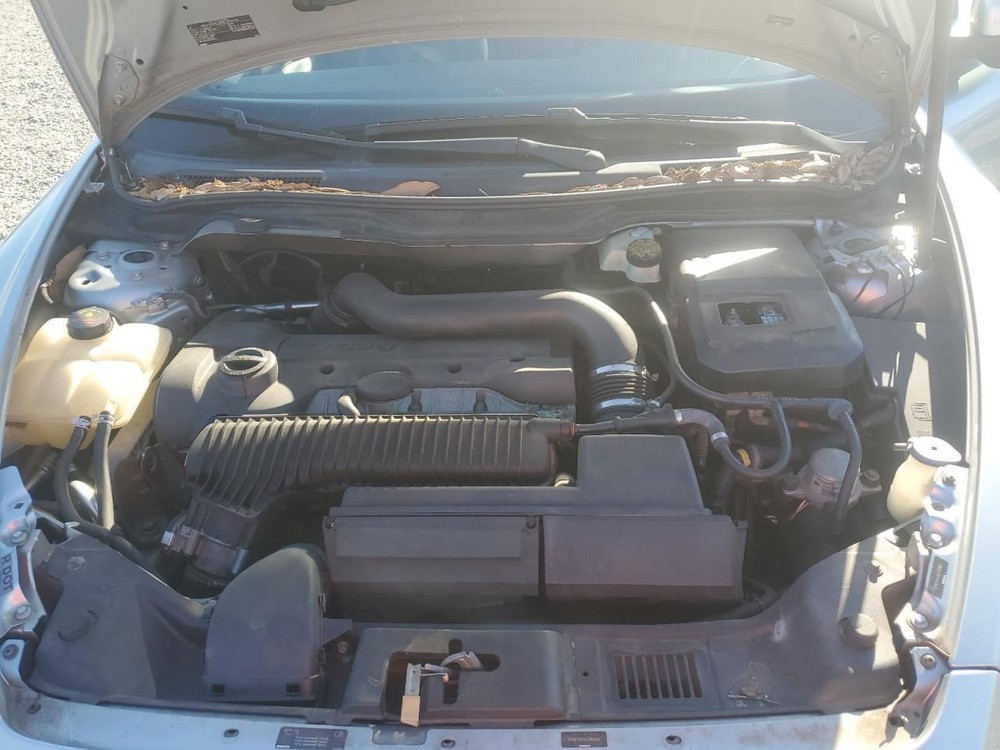 C70 2011 Glove Box 4909487