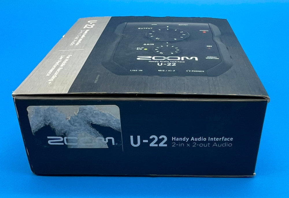 Zoom U-22 Handy Audio Interface 120US