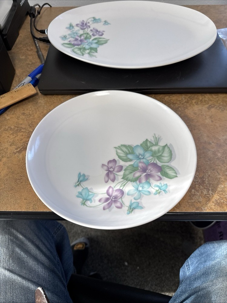 Melmac Raylon Lilac 4 Pc Set