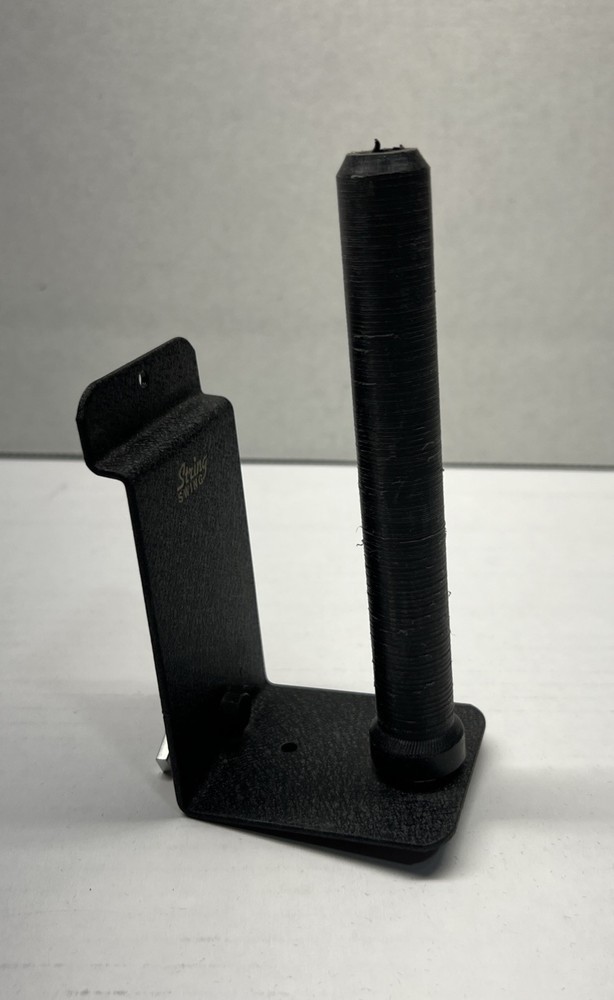 String Swing Flute Hanger - Secure Wall Mount for Display & Storage