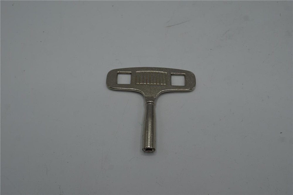 Winding Clock Key 3/16" ID