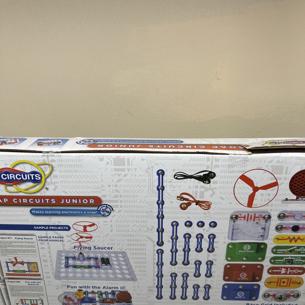 ELENCO Snap Circuits Jr.� 100 Experiments Electronics Discovery Kit
