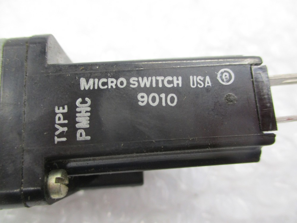 MICROSWITCH PMHC-9010 PUSHBUTTON NSNP