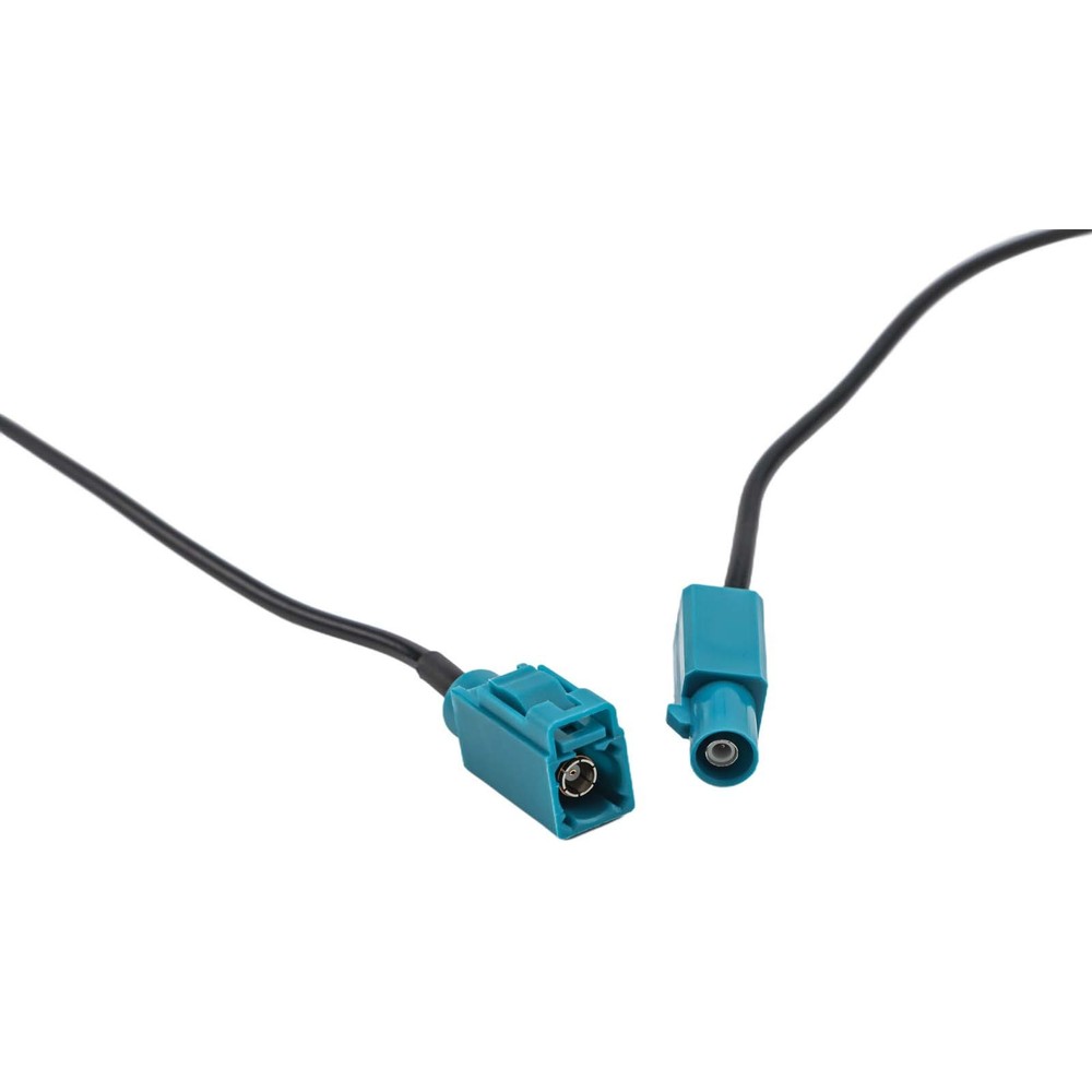 Cable Easy Retrofitting For Antennas With Power Pluggable Installation