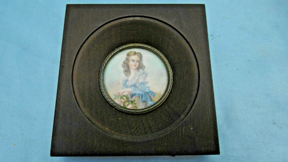 Mini Young Girl Signed Drim