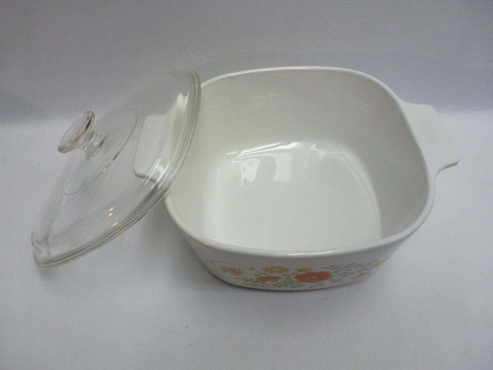 Corning Ware Wildflower A-3-B Casserole with Lid 3 Quart