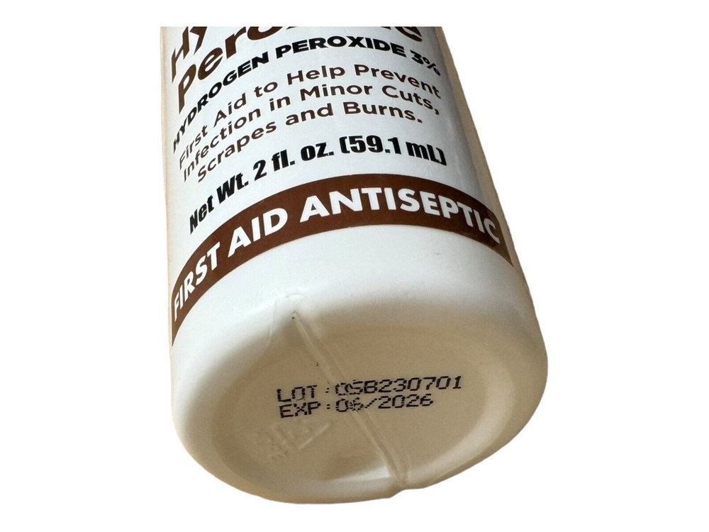 3% Hydrogen Peroxide First Aid Antiseptic Spray - 2 oz - Globe - Ex: 6/26
