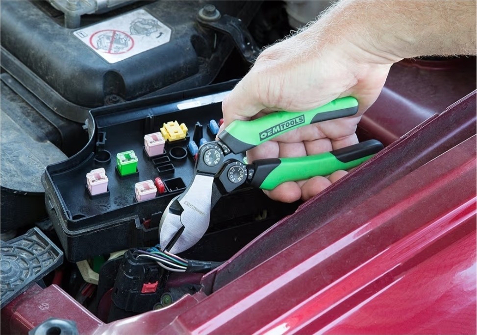 OEM TOOLS 22625 Adjustable Angle Offset Diagonal Pliers All-In-One 7-1/2"