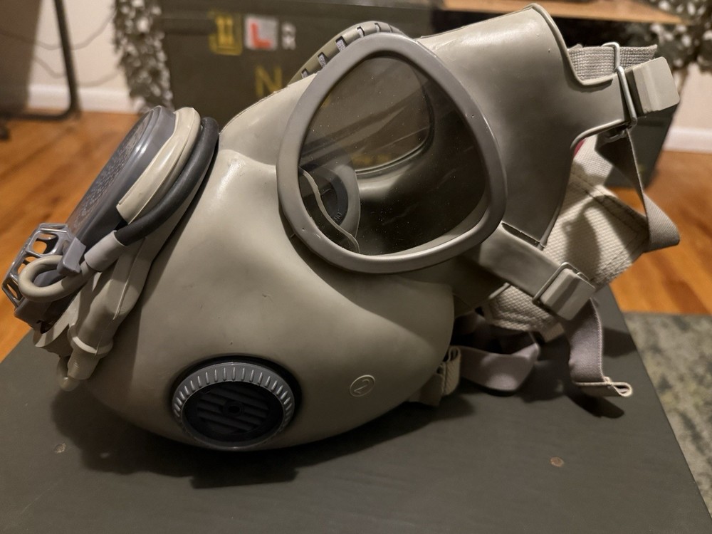 Czech M10M Gasmask