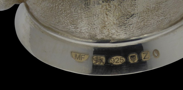 ABSOLUTELY STUNNING SOLID SILVER ELEPHANT STIRRUP CUP