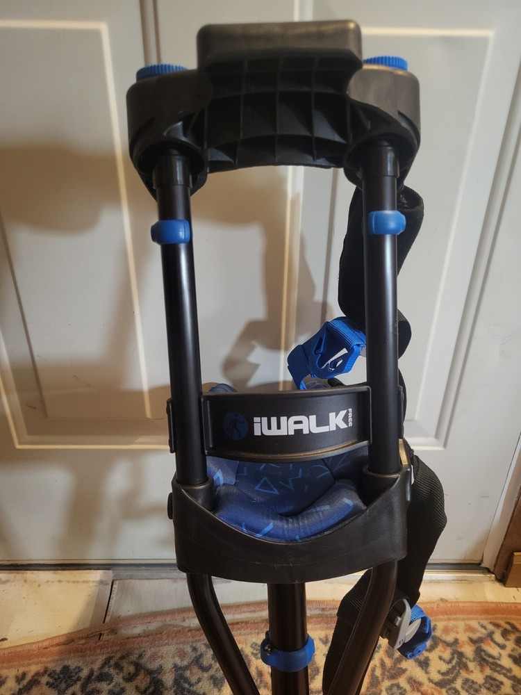 IWalk Knee Walker