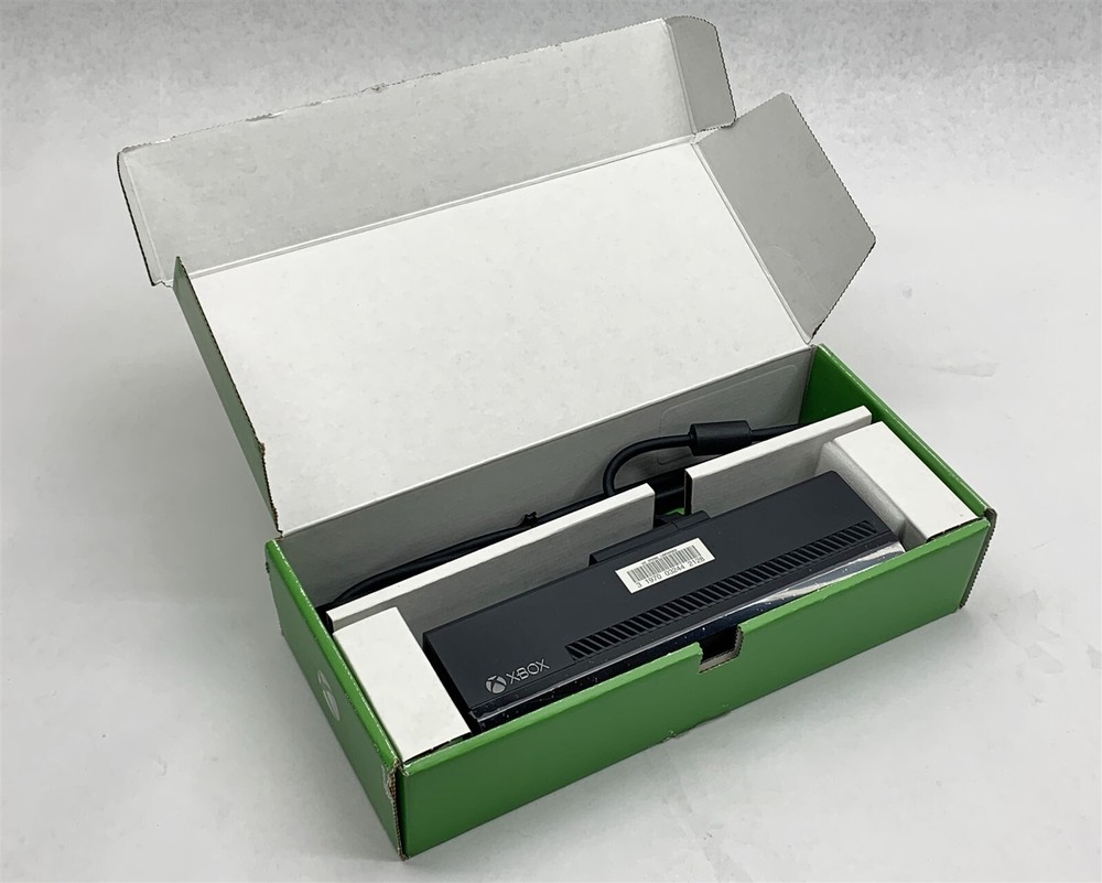 Microsoft Xbox One Kinect Sensor Bar Black Model 1520 Genuine NEW open box