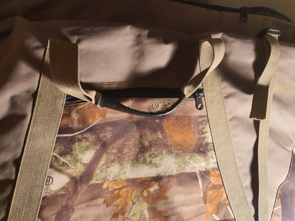 Tarantula Bow Case Missing Handle