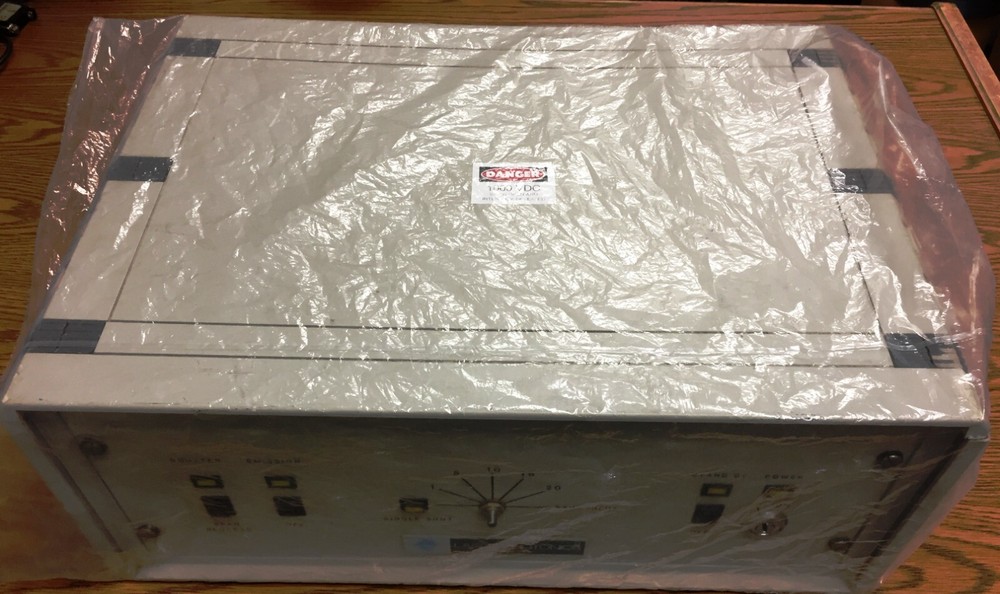 Laser Photonics YQL-102 Laser Power Supplier and Controller