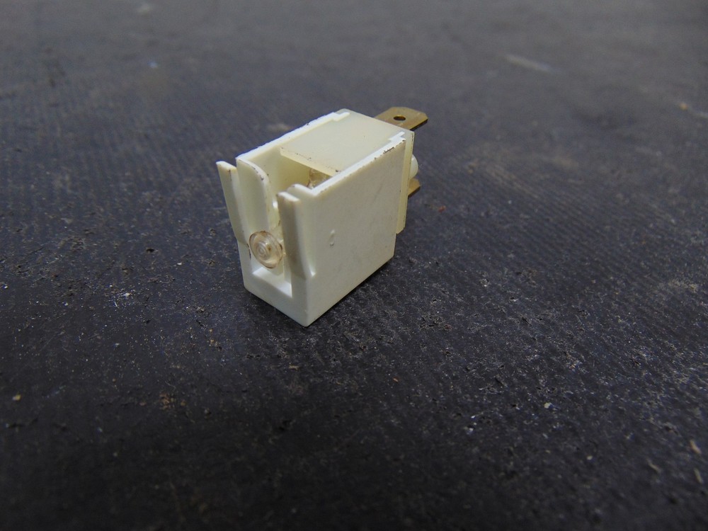 Frigidaire Electric Range LFEF3017LMD Indicator Light 316022500
