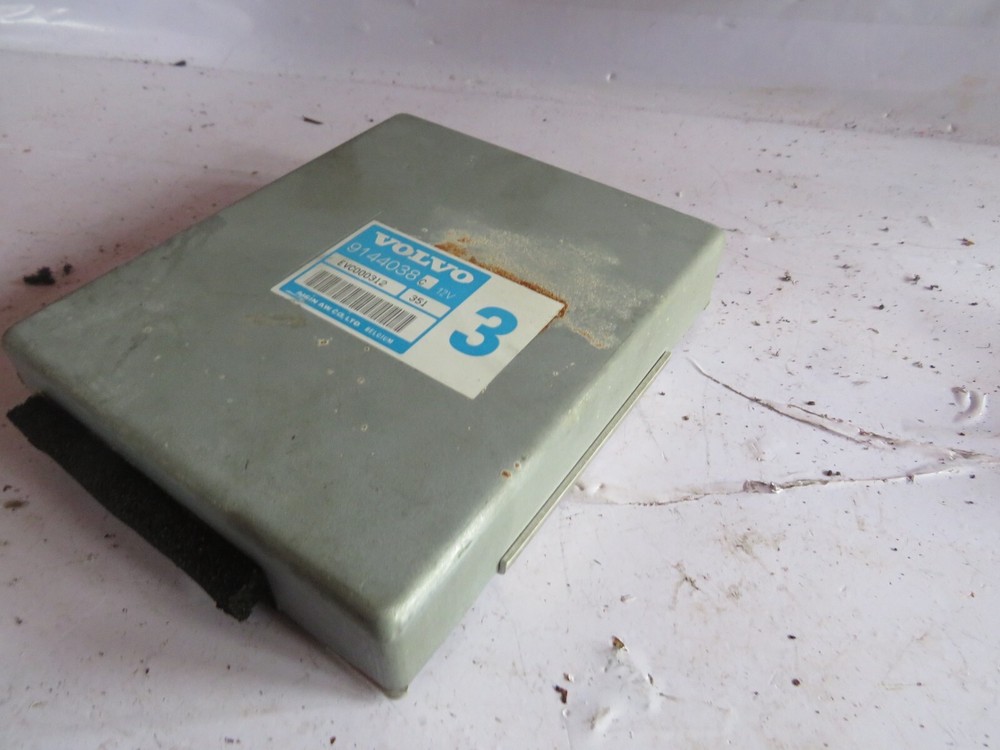 94 VOLVO 960 TRANSMISSION CONTROL MODULE UNIT TCU TCM