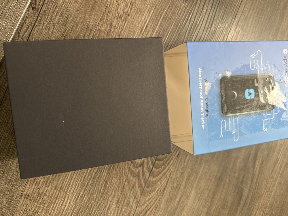 Spytec GL501MG GPS tracker with Wireless Charging - Weatherproof Asset Tracker