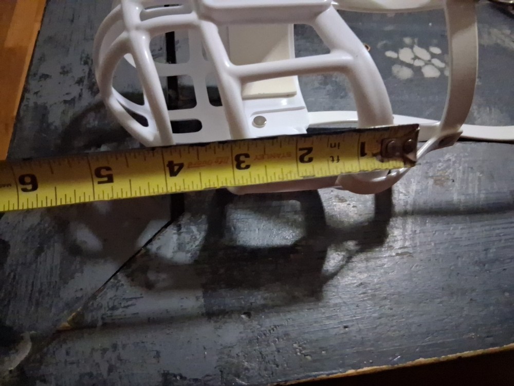 Larhe Breed Dog Muzzle (White)