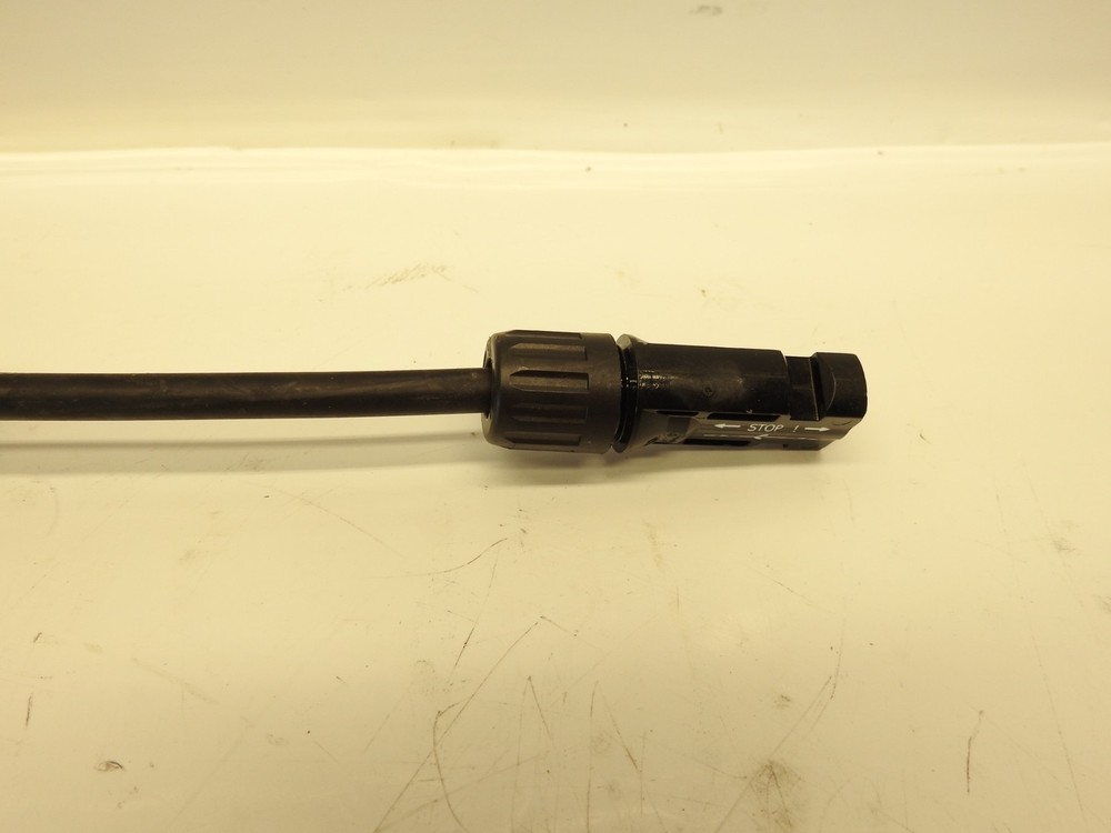 TPI 215220 AmPhenol 2480030 Solar Panel Inline Fuse