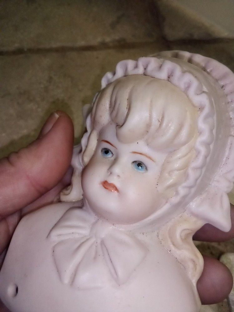 Vintage Porcelain Shoulder Head